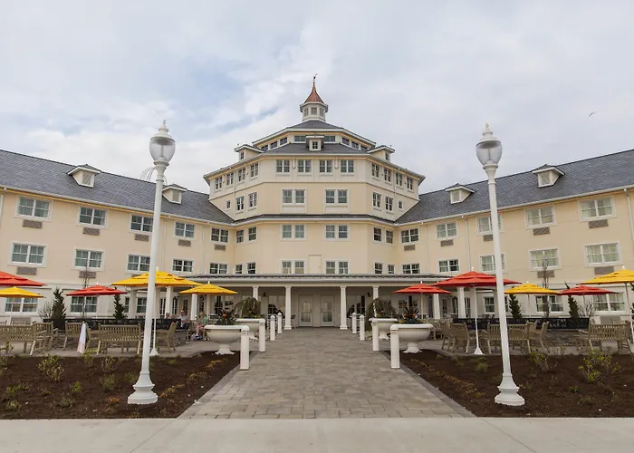 Cedar Point Hotel Breakers